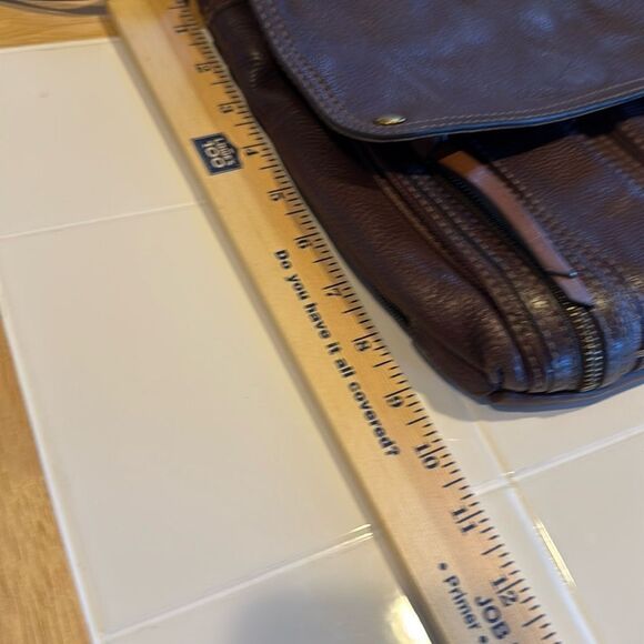 Fossil Vintage Brown Morgan Pebbled Leather Snap Flap & Zip Crossbody Bag - Picture 5 of 9